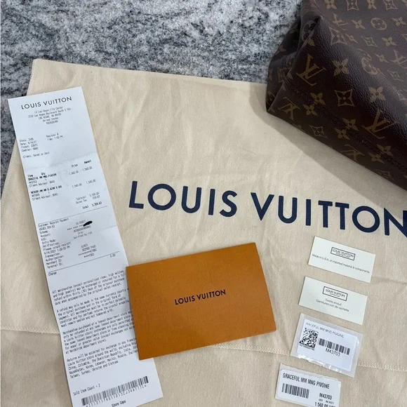 Louis Vuitton Brown Monogram Bag - Picture 10 of 13